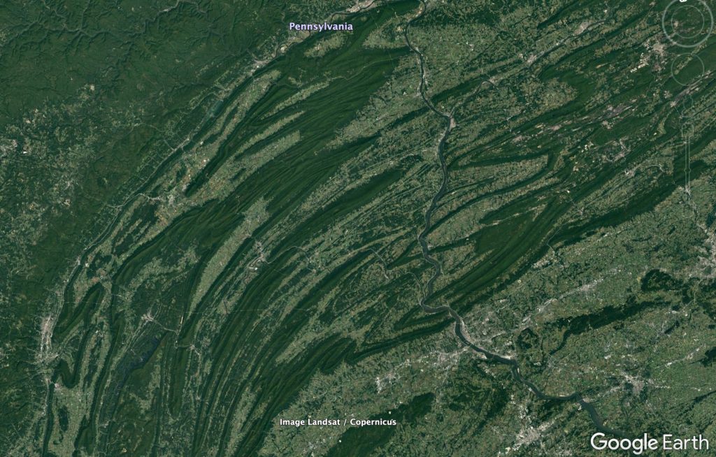 Google Earth Image of the Appalachian Mountain fold belt in western Pennsylvania at 200 km eye altitude.